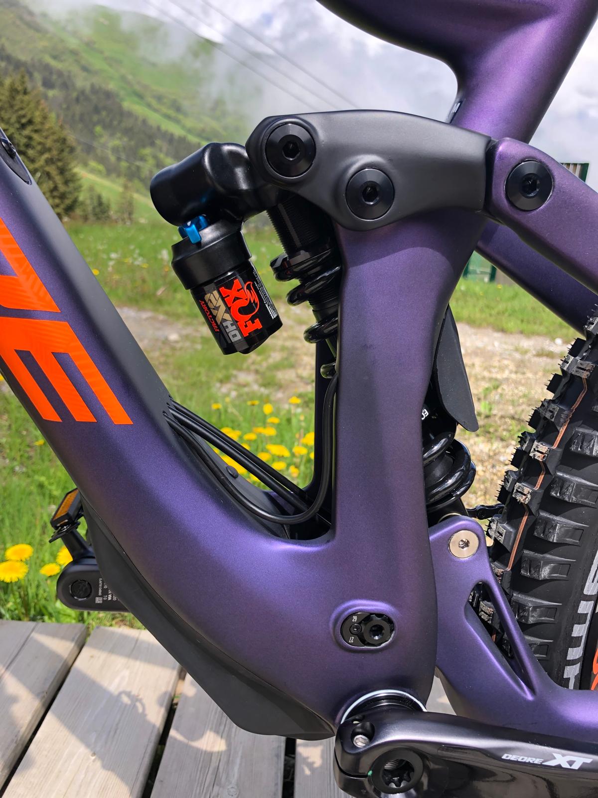 Lapierre Enduro Spicy CF 7.9 – Image 16