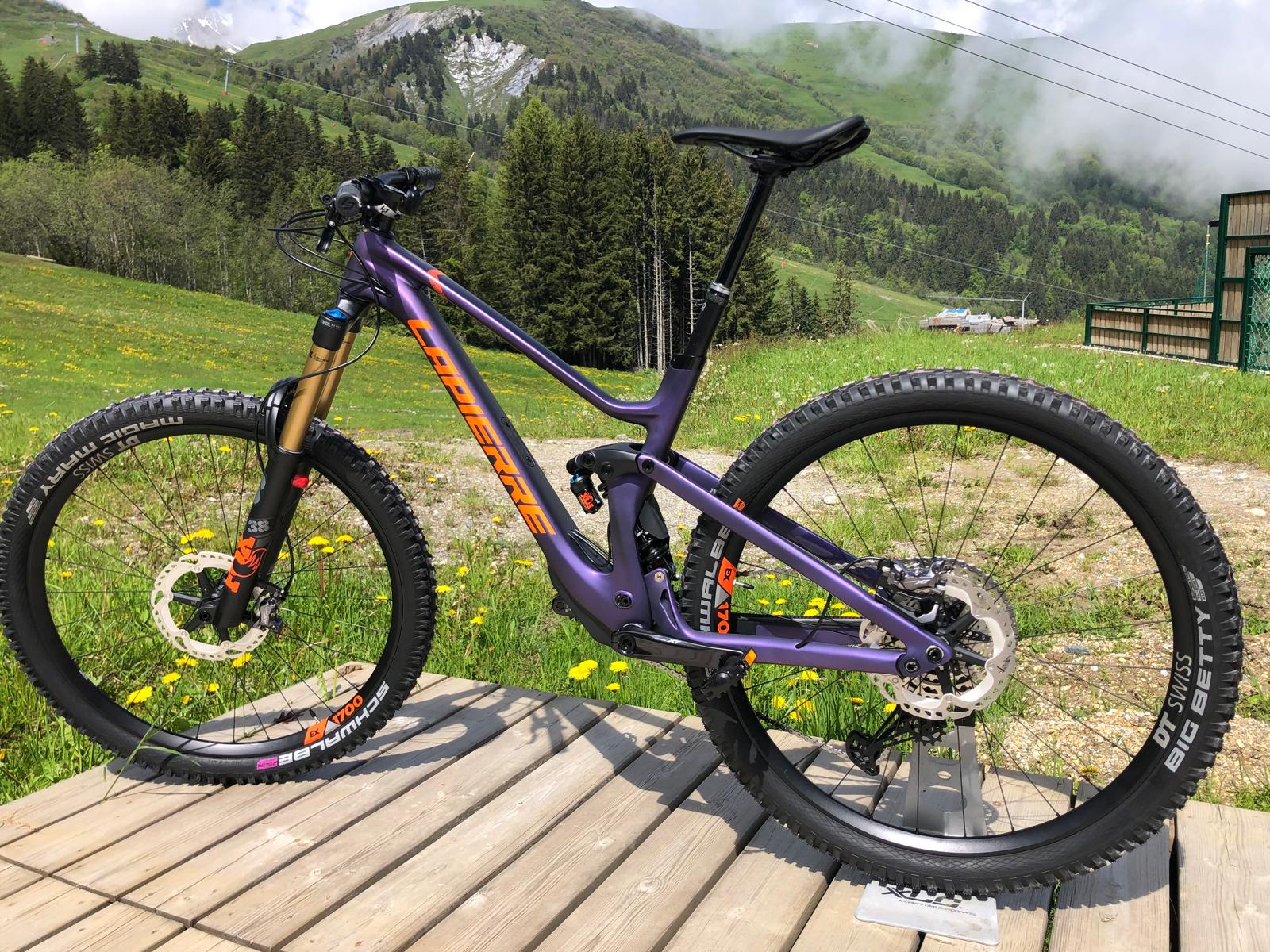 Lapierre Enduro Spicy CF 7.9 – Image 14
