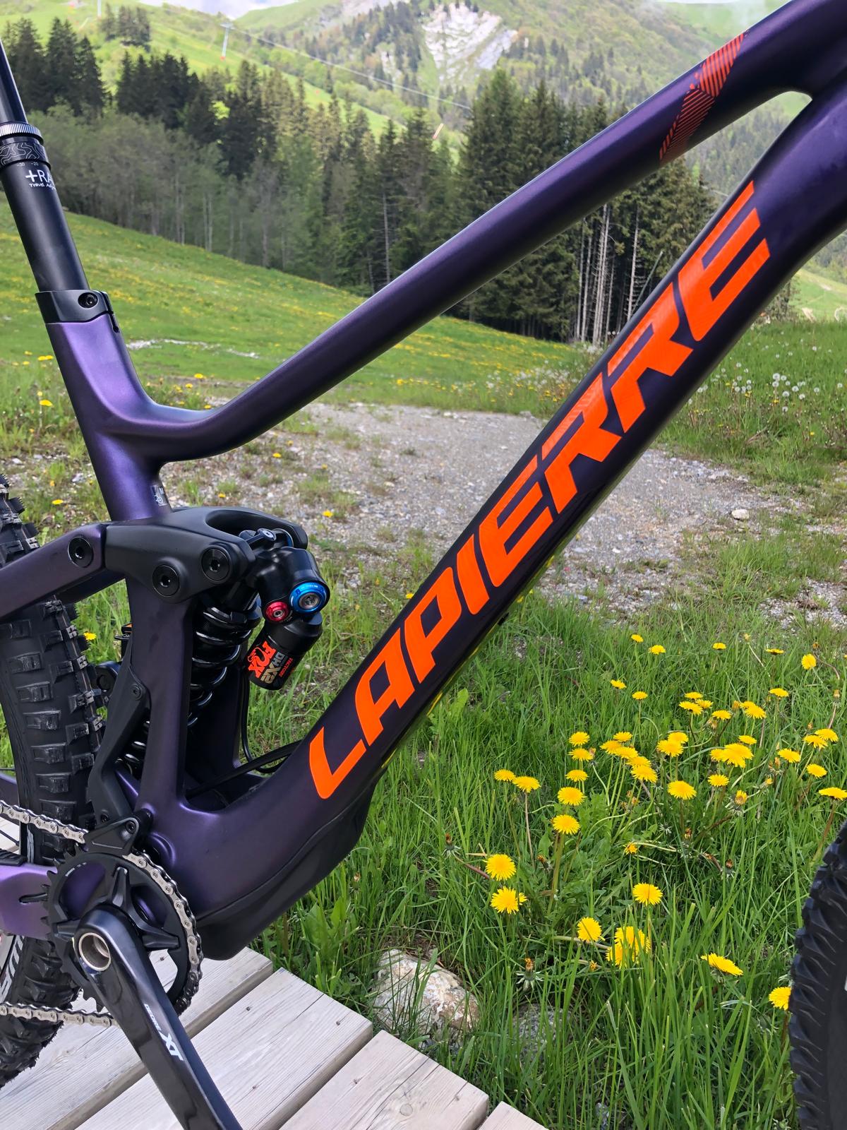 Lapierre Enduro Spicy CF 7.9 – Image 5