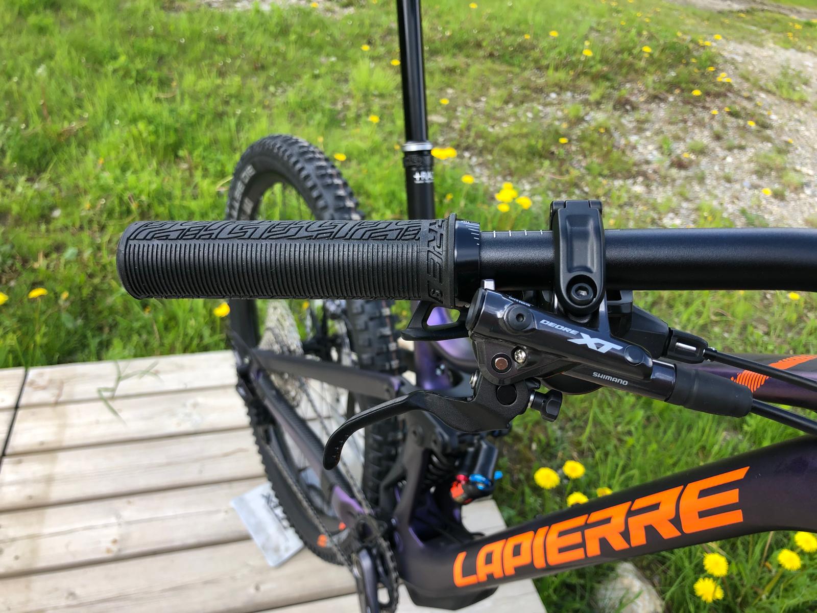 Lapierre Enduro Spicy CF 7.9 – Image 13