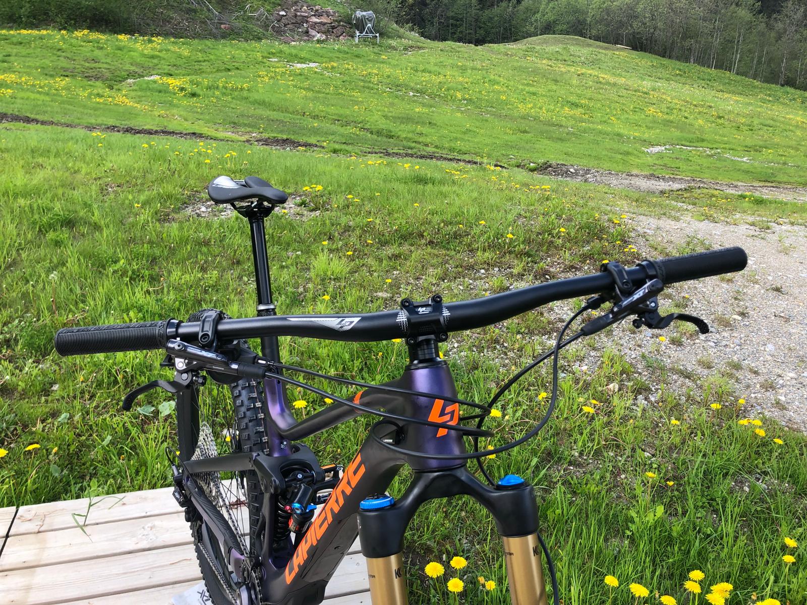 Lapierre Enduro Spicy CF 7.9 – Image 12