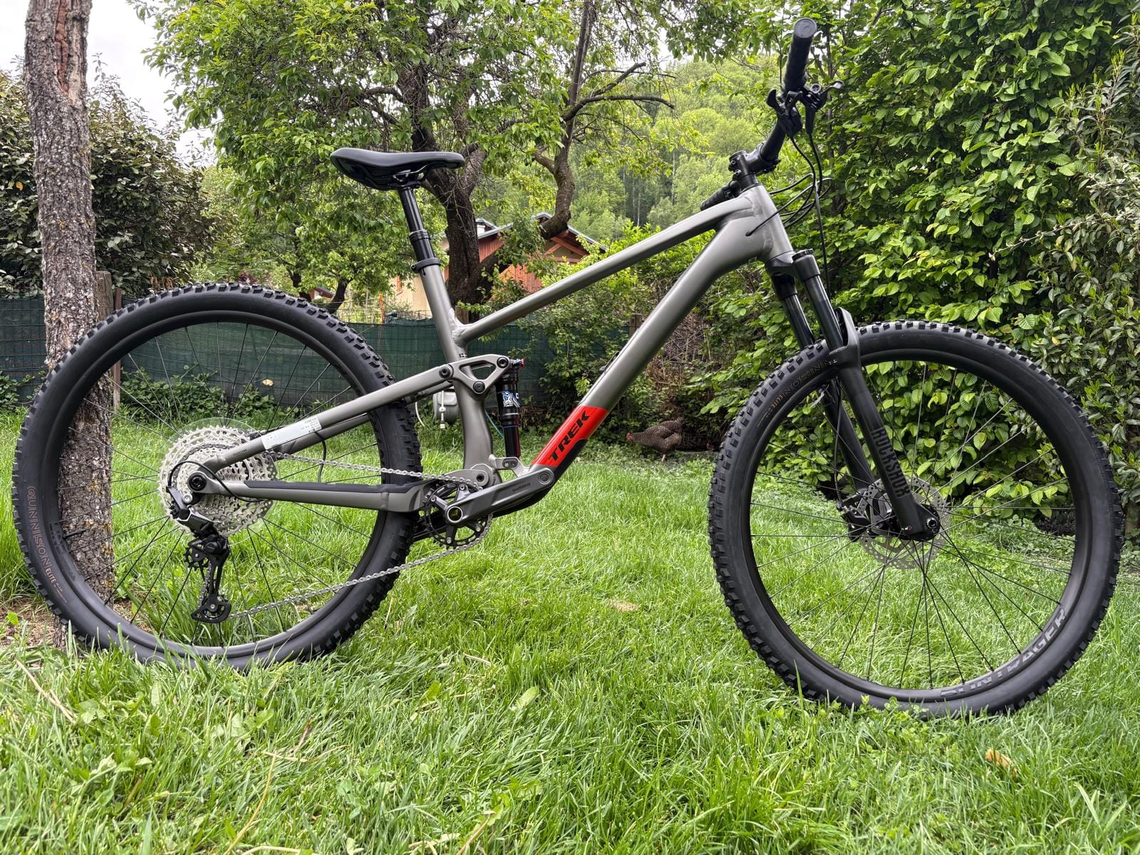 Trek Top Fuel 5 4e gen Gris Mat Mercury
